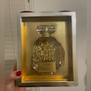 Victoria’s Secret Bombshell Glamour 3.4oz parfum